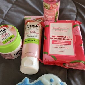 Yes To Watermelon Skincare Set